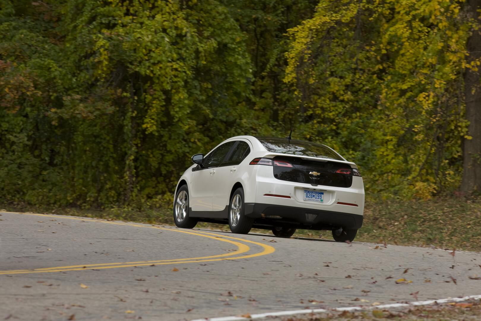 Фотография экоавто Chevrolet Volt 2011 - фото 45