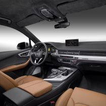 Фотография экоавто Audi Q7 e-tron Quattro - фото 45