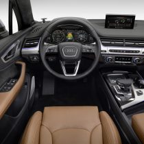 Фотография экоавто Audi Q7 e-tron Quattro - фото 46