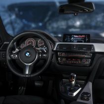 Фотография экоавто BMW 330e iPerformance - фото 54