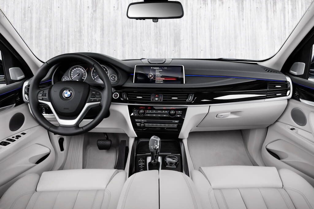 Фотография экоавто BMW X5 xDrive40e - фото 65