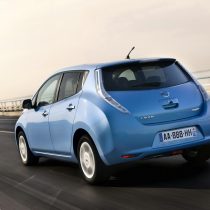 Фотография экоавто Nissan Leaf 2010 (24 кВт•ч) - фото 23