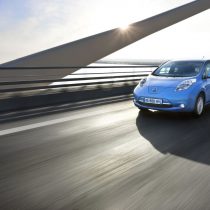 Фотография экоавто Nissan Leaf 2010 (24 кВт•ч) - фото 42