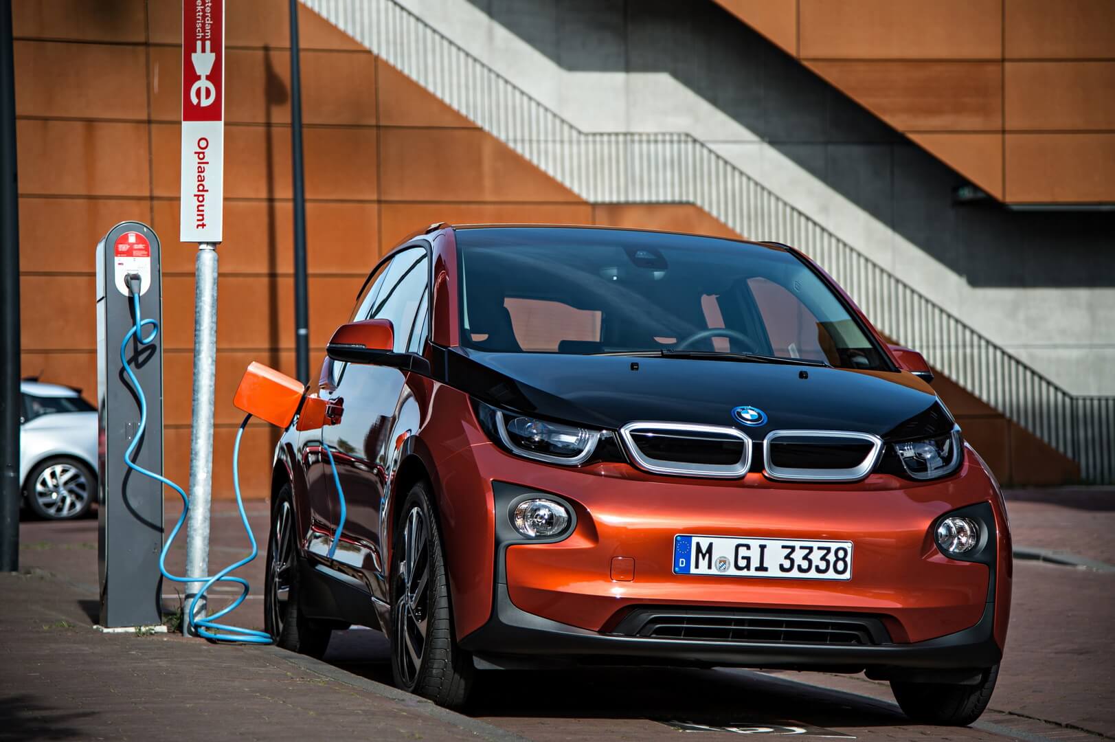Фотография экоавто BMW i3 (22 кВт•ч) - фото 9