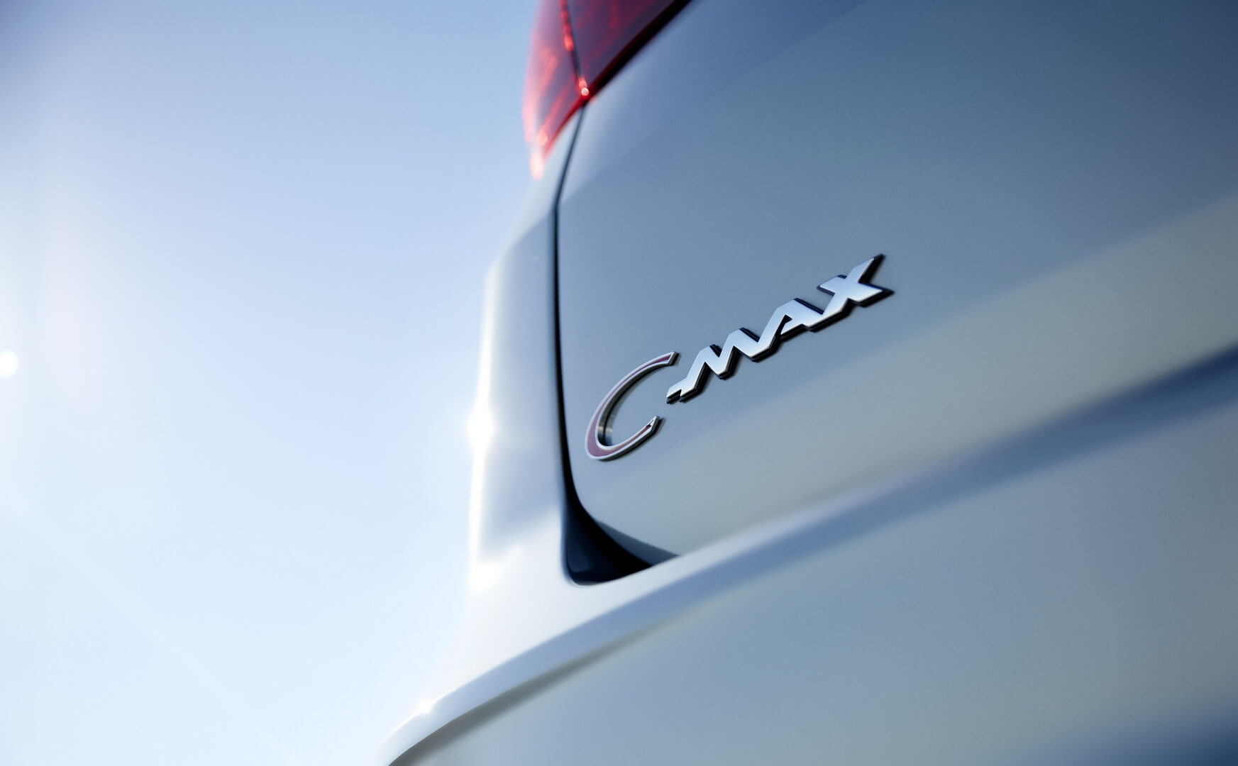 Фотография экоавто Ford C-Max Hybrid SE - фото 8