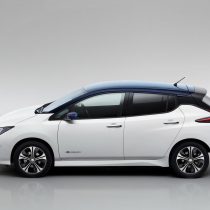 Фотография экоавто Nissan Leaf (40 кВт⋅ч) - фото 10