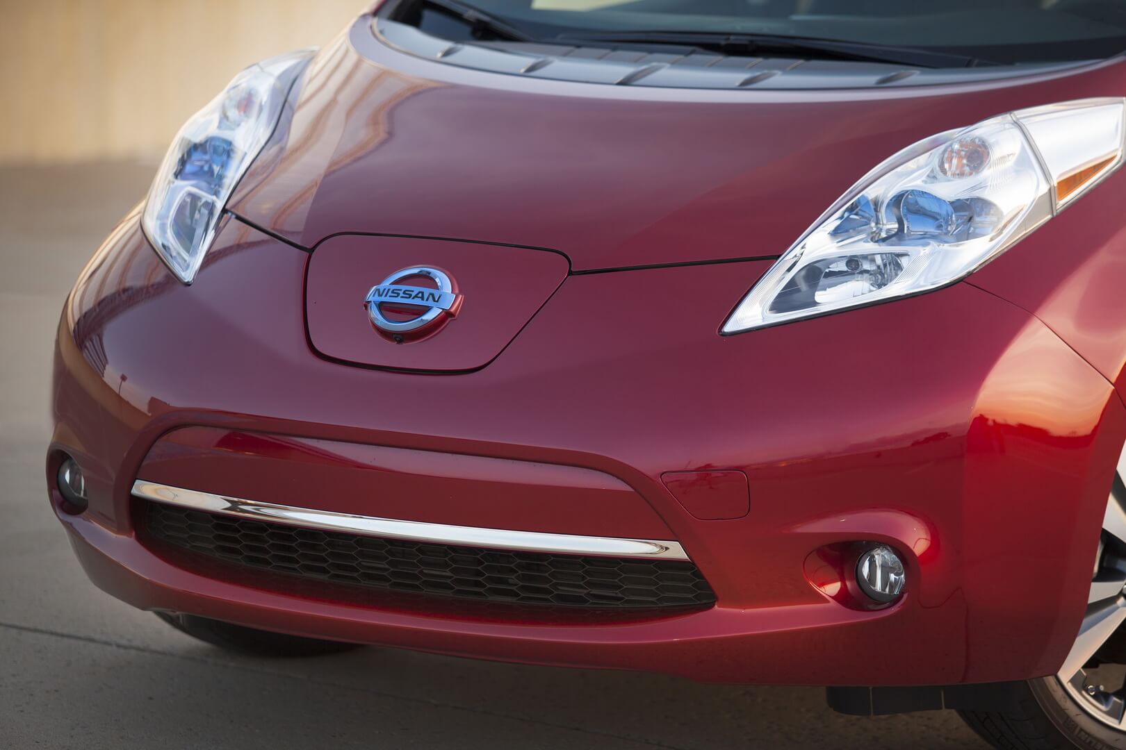 Фотография экоавто Nissan Leaf 2013 (24 кВт•ч) - фото 12