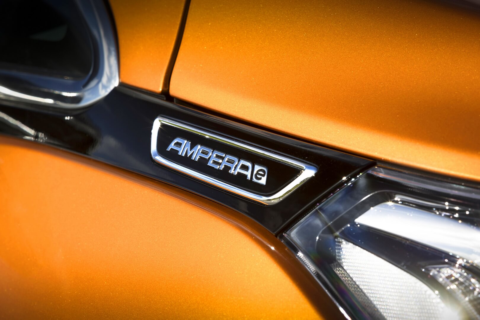 Фотография экоавто Opel Ampera-e - фото 24