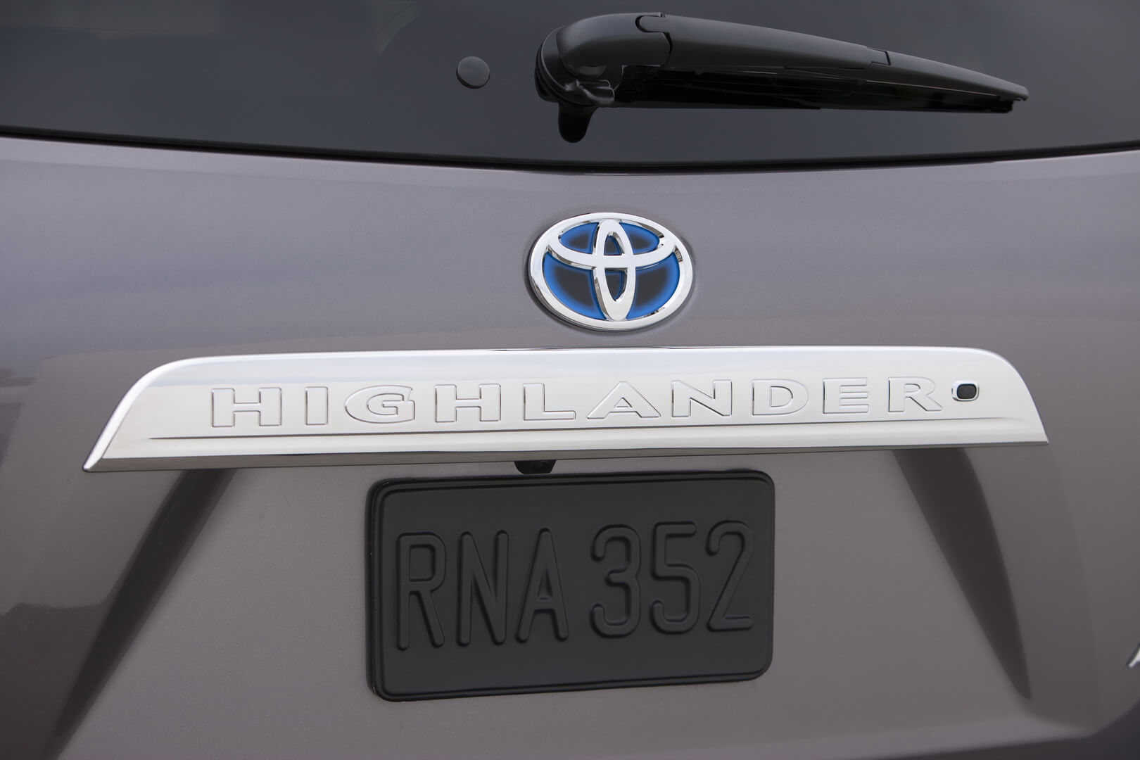 Фотография экоавто Toyota Highlander Hybrid 2011 - фото 9