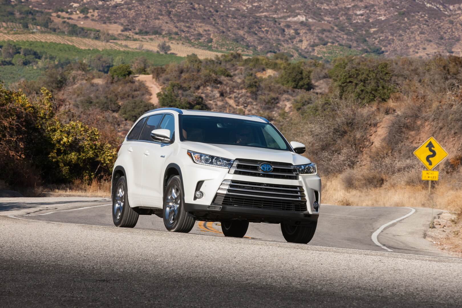 Фотография экоавто Toyota Highlander Hybrid 2017 - фото 4