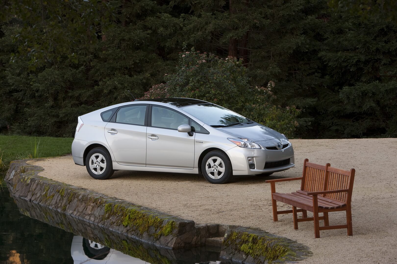Фотография экоавто Toyota Prius Hybrid 2010 - фото 11