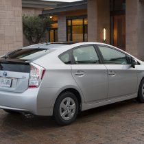 Фотография экоавто Toyota Prius Hybrid 2010 - фото 18