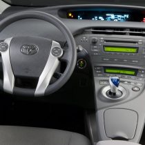 Фотография экоавто Toyota Prius Hybrid 2010 - фото 48