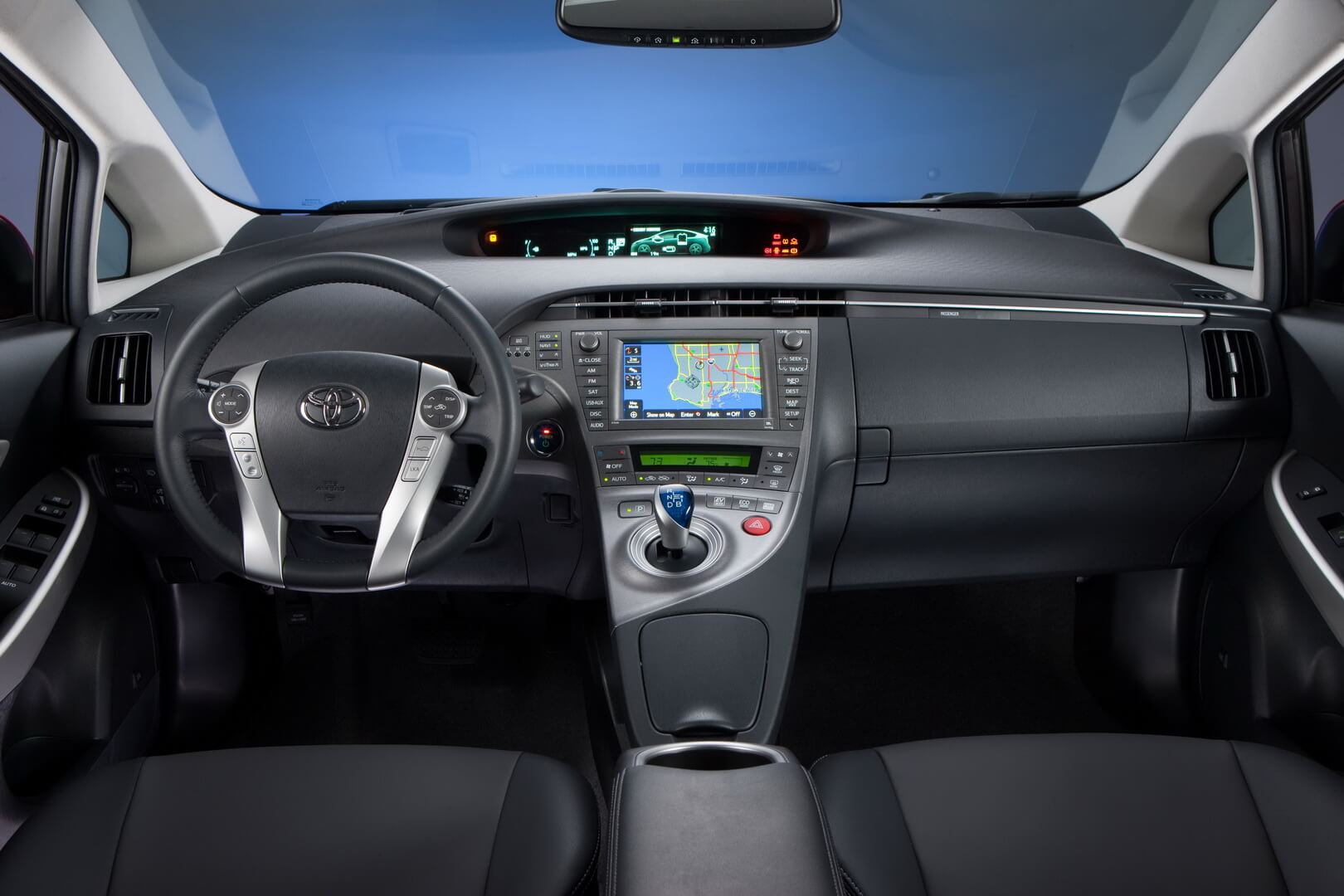 Фотография экоавто Toyota Prius Hybrid 2012 - фото 28