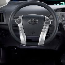 Фотография экоавто Toyota Prius Hybrid 2012 - фото 29