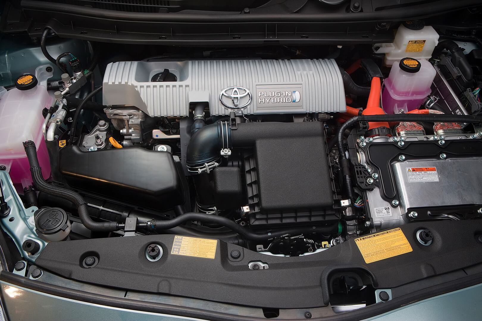 Двигатель Toyota Prius Prime 2012