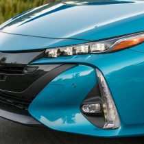 Фотография экоавто Toyota Prius Prime 2017 - фото 17