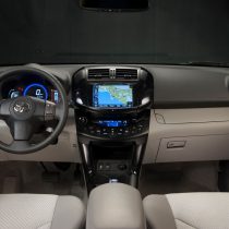 Фотография экоавто Toyota RAV4 EV - фото 22