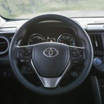 Фотография экоавто Toyota RAV4 Hybrid - фото 42