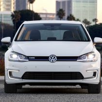 Фотография экоавто Volkswagen e-Golf 2017