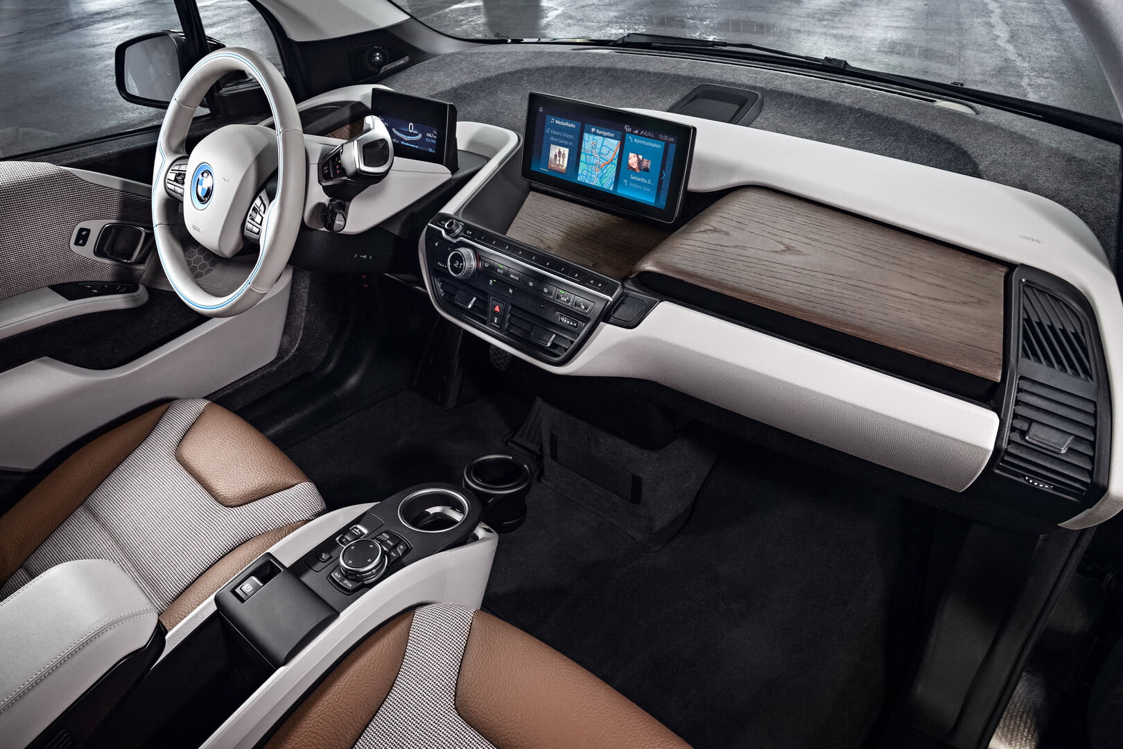 Дизайн салона BMW i3 2018 
