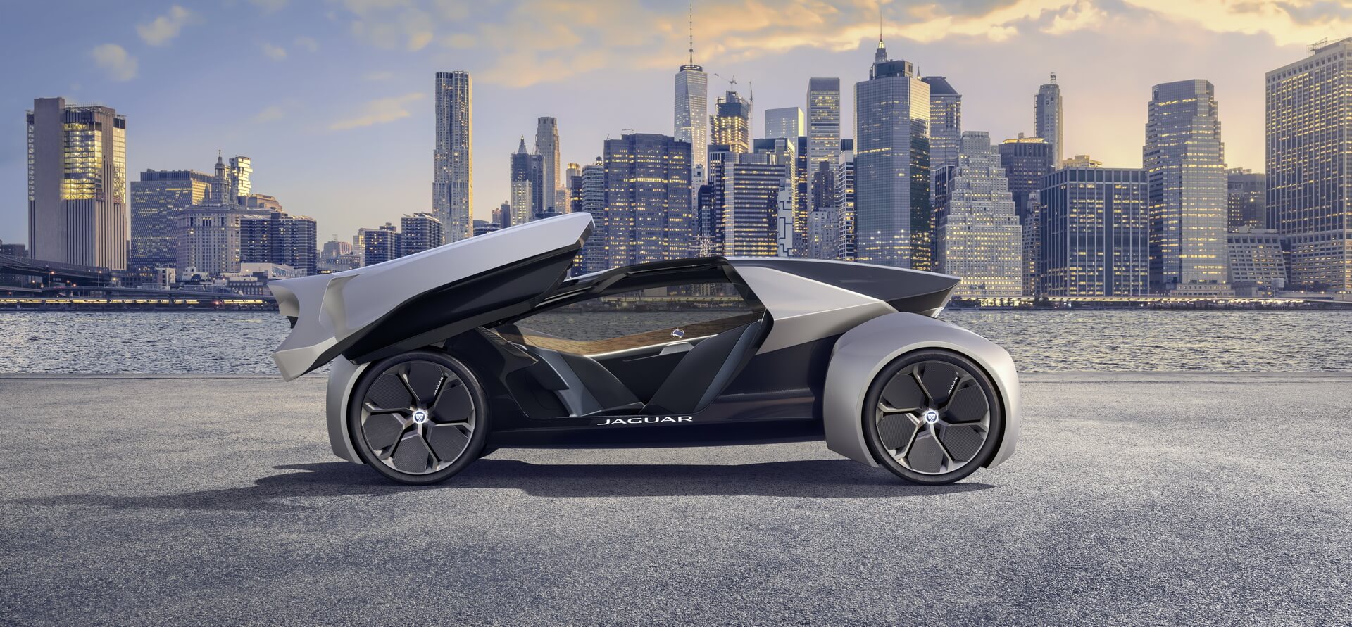 Концепция полностью автономного электромобиля будущего Jaguar Future-Type Concept
