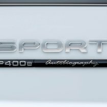 Фотография экоавто Range Rover Sport plug-in hybrid P400e - фото 14