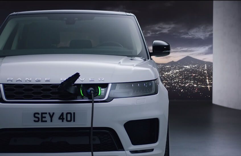 Первый электрицифированный Range Rover Sport plug-in hybrid