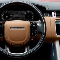 Фотография экоавто Range Rover Sport plug-in hybrid P400e - фото 16