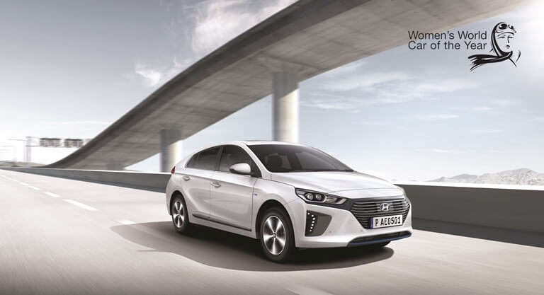 Hyundai IONIQ завоевал высшую награду женского конкурса Women’s World Car of the Year