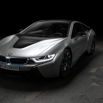 Фотография экоавто BMW i8 Купе 2018 - фото 2