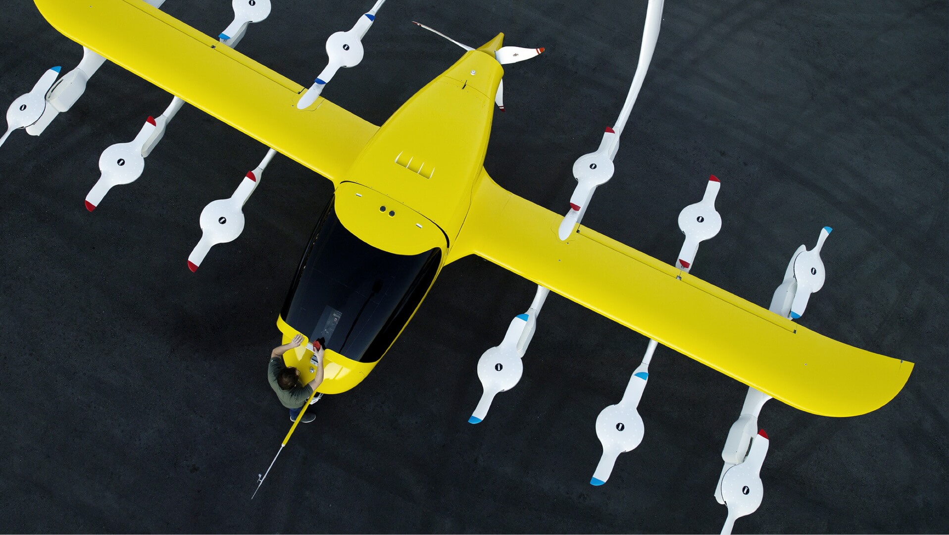 12 подъемных вентиляторов Cora для вертикального взлета и посадки