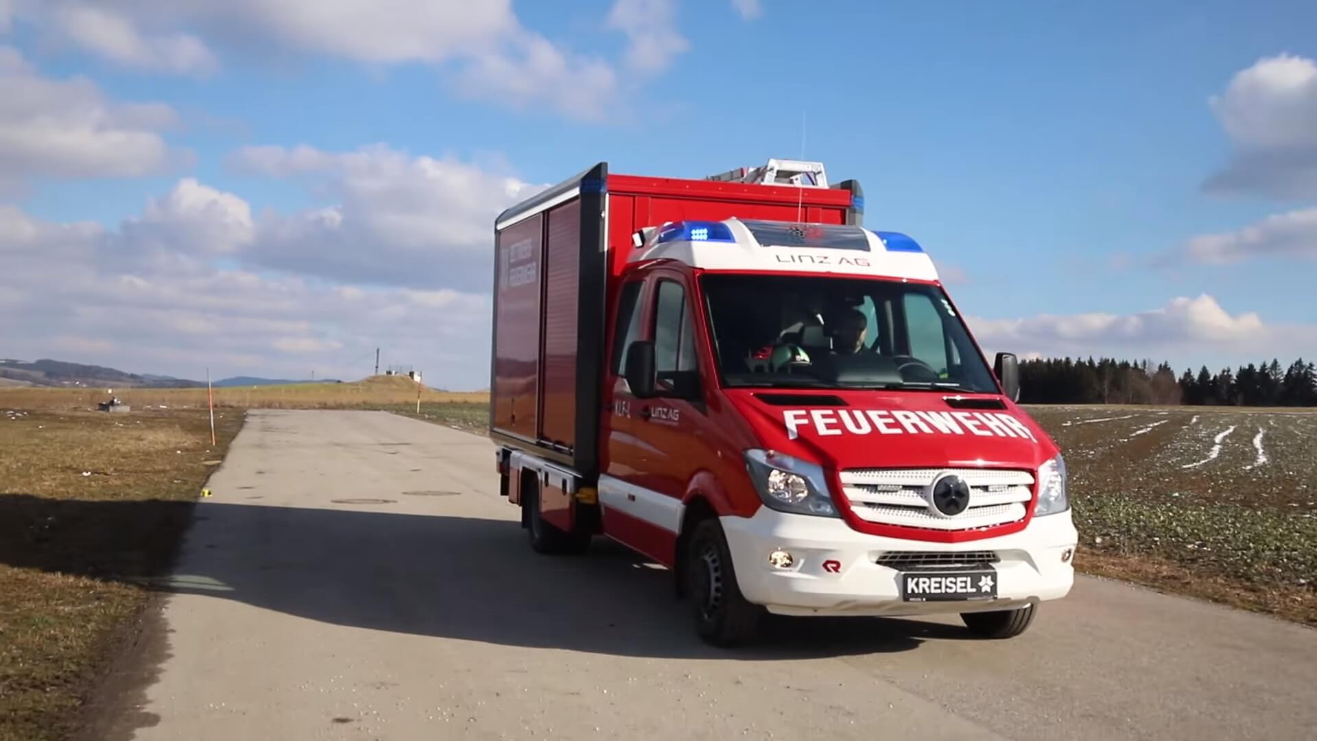 Первый пожарный электромобиль от Kreisel Electric на базе Mercedes Sprinter