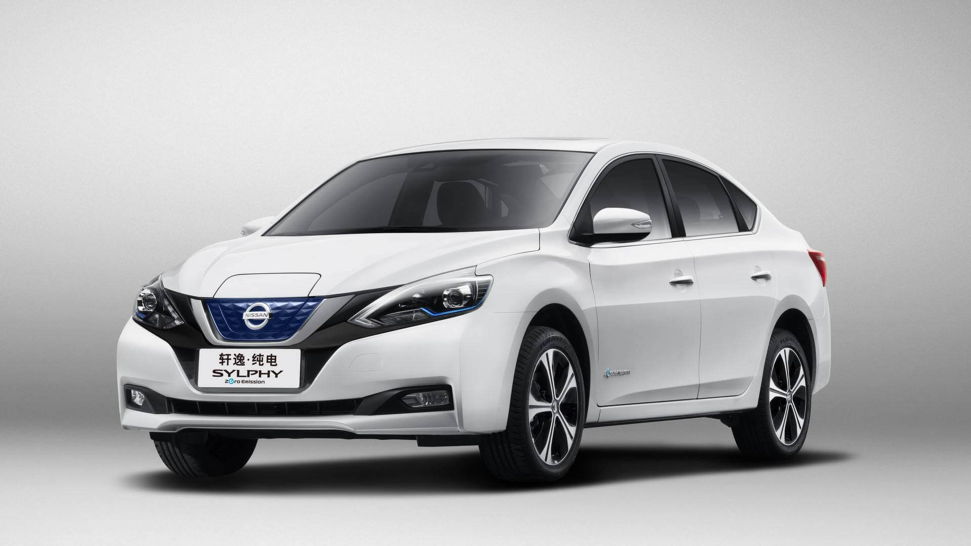 Nissan Sylphy базе Leaf для китайского рынка