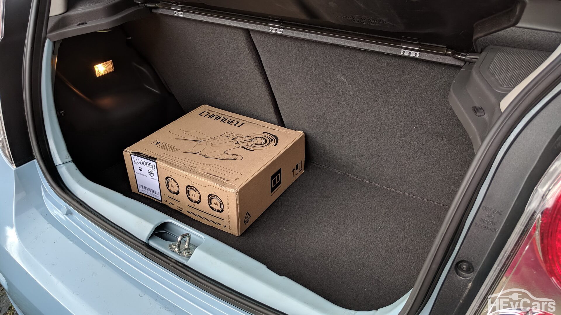 Багажник в Chevrolet Spark EV — фото 2