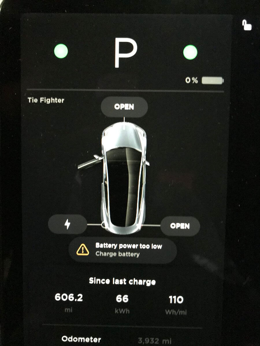 975 километров (606,2 миль) прошла Tesla Model 3 на одном заряде
