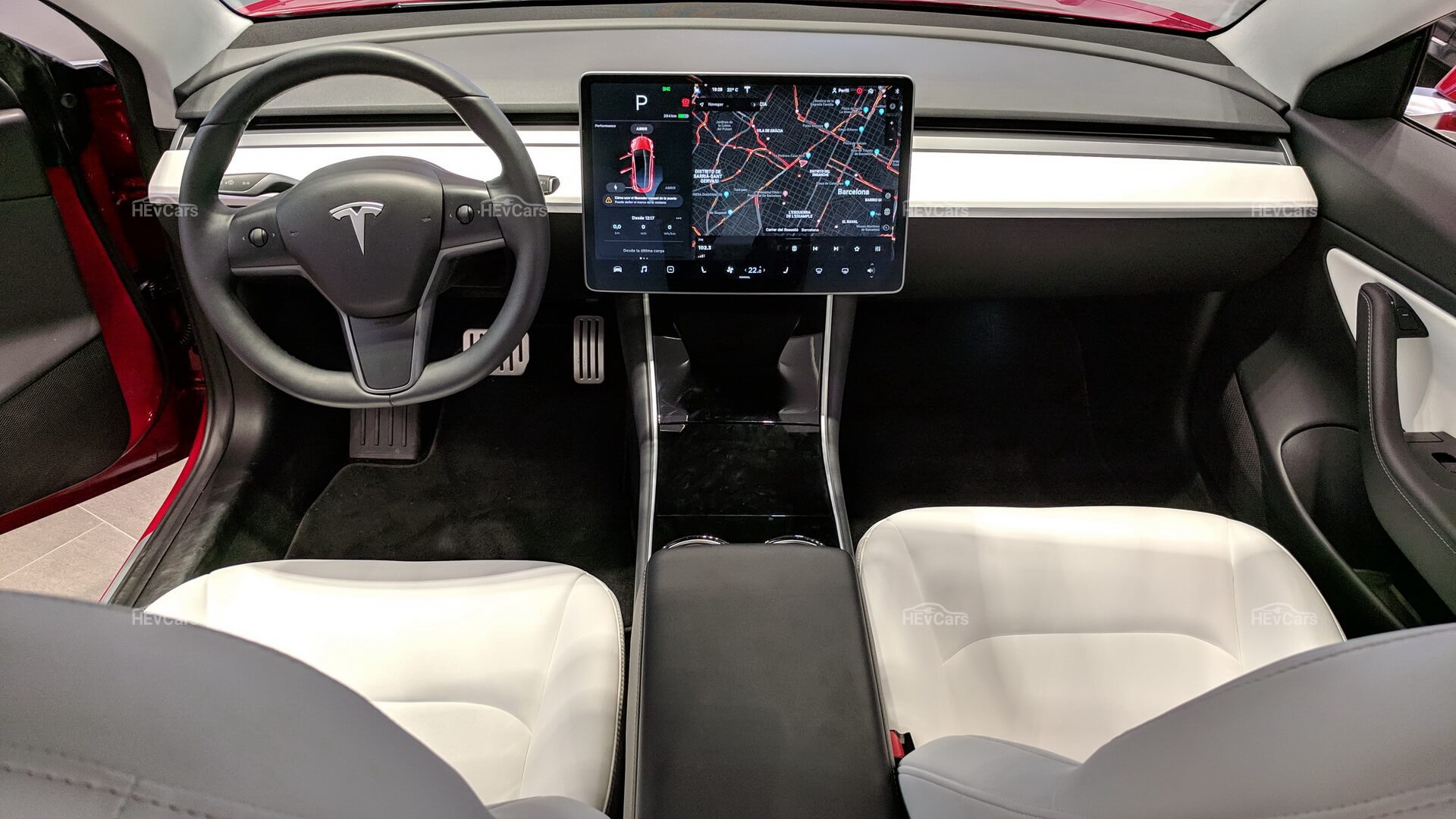 Фотография экоавто Tesla Model 3 Performance - фото 29
