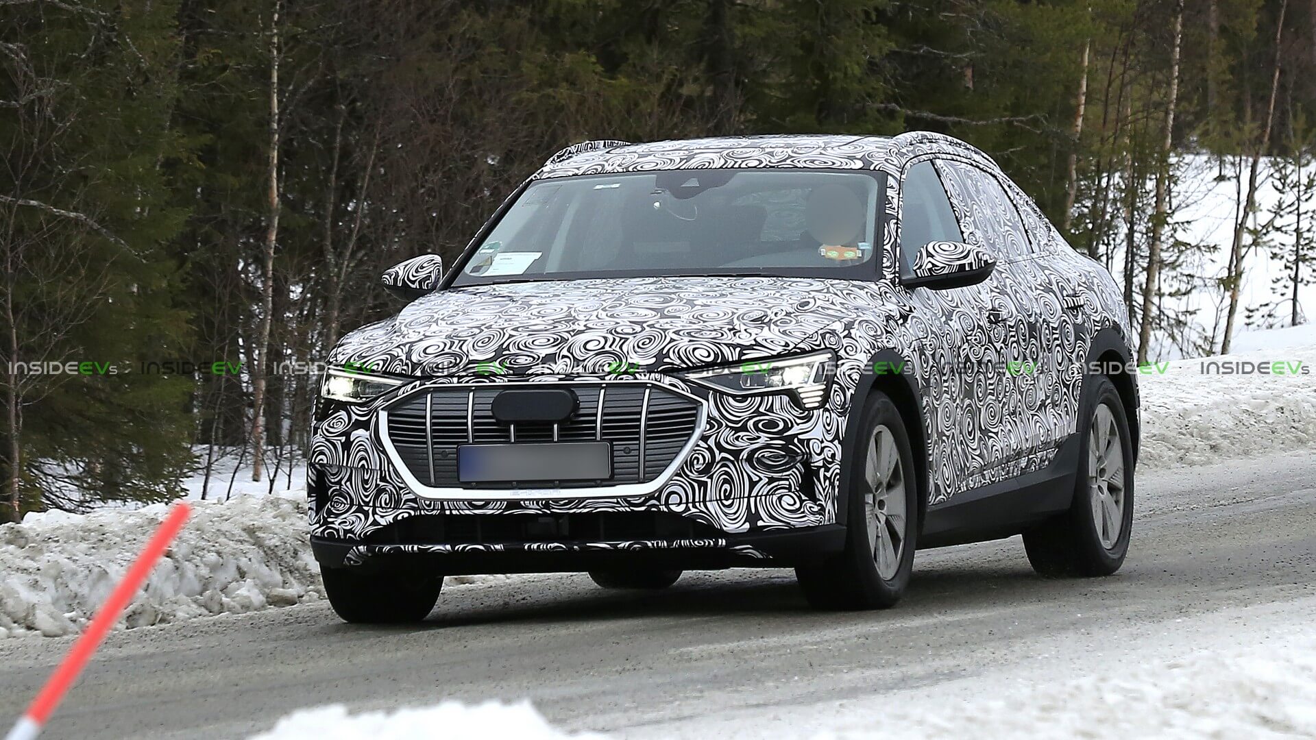  Audi e-tron Sportback проходит зимние тесты