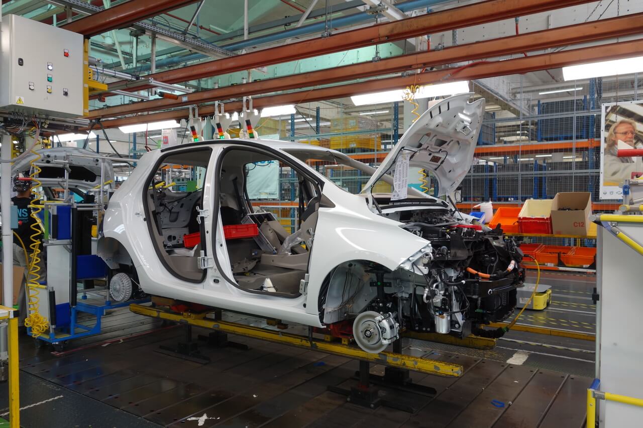 Производство нового ZOE начинается во 2-м квартале 2019 года на заводе Flins