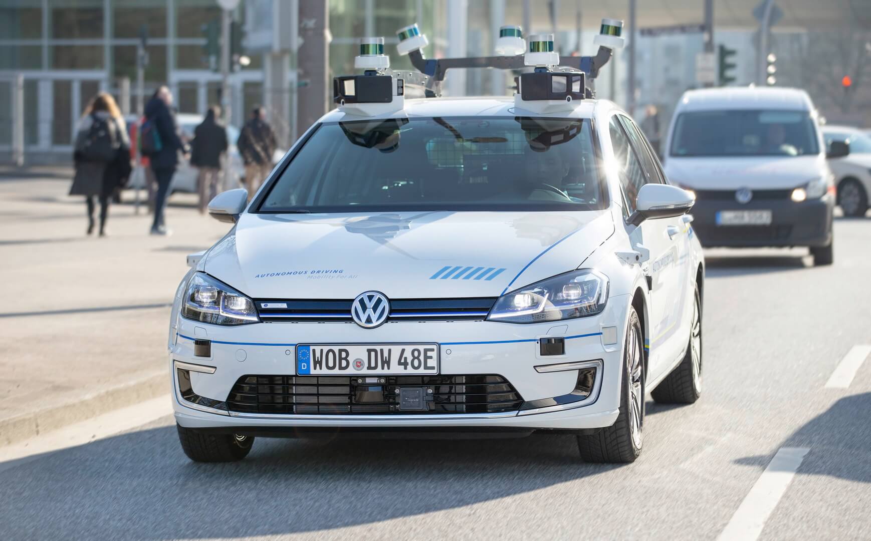 Volkswagen тестирует систему автономного вождения 4-го уровня в немецком городе