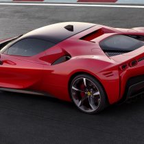 Фотография экоавто Ferrari SF90 Stradale - фото 6