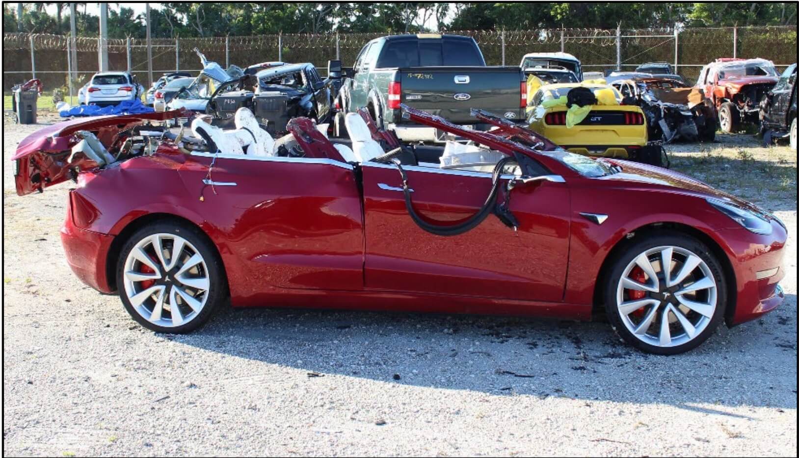 В США произошла смертельная авария с участием Tesla Model 3 в режиме автопилота