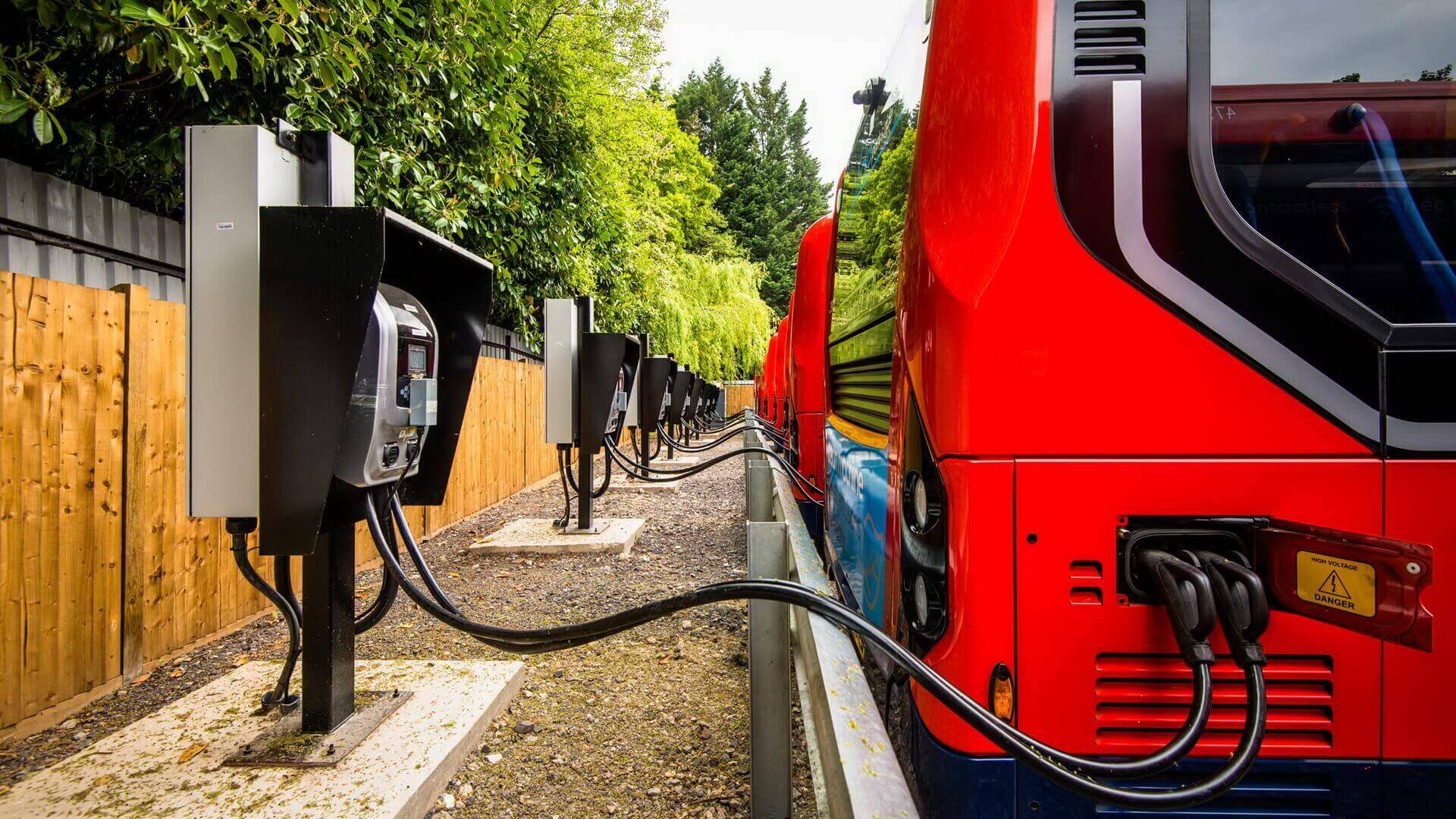 Интеллектуальные зарядные станции для зарядки электрических автобусов