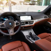 Фотография экоавто BMW 330e 2019 - фото 44
