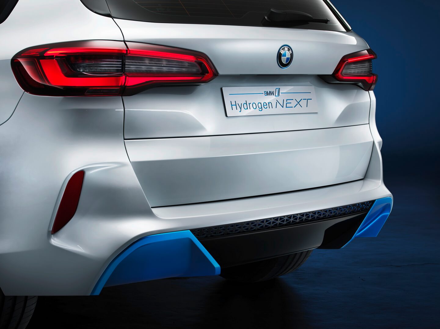 Автомобиль на топливных элементах BMW i Hydrogen Next