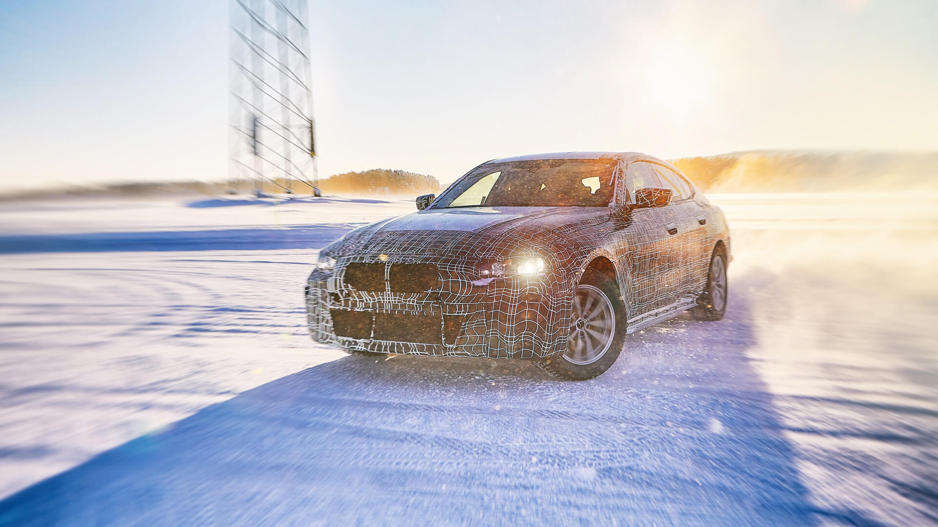 BMW i4 проходит испытания холодом за Полярным кругом