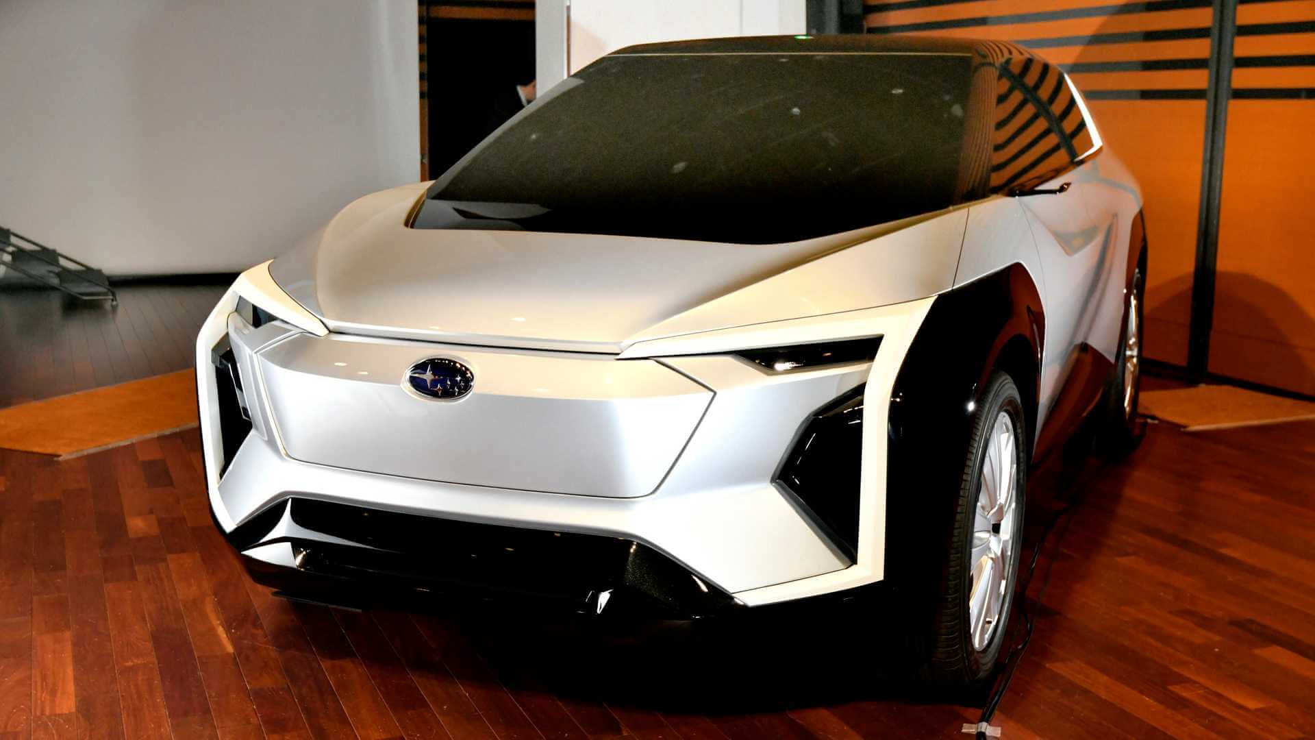  Subaru и Toyota представили концепт электрического кроссовера 