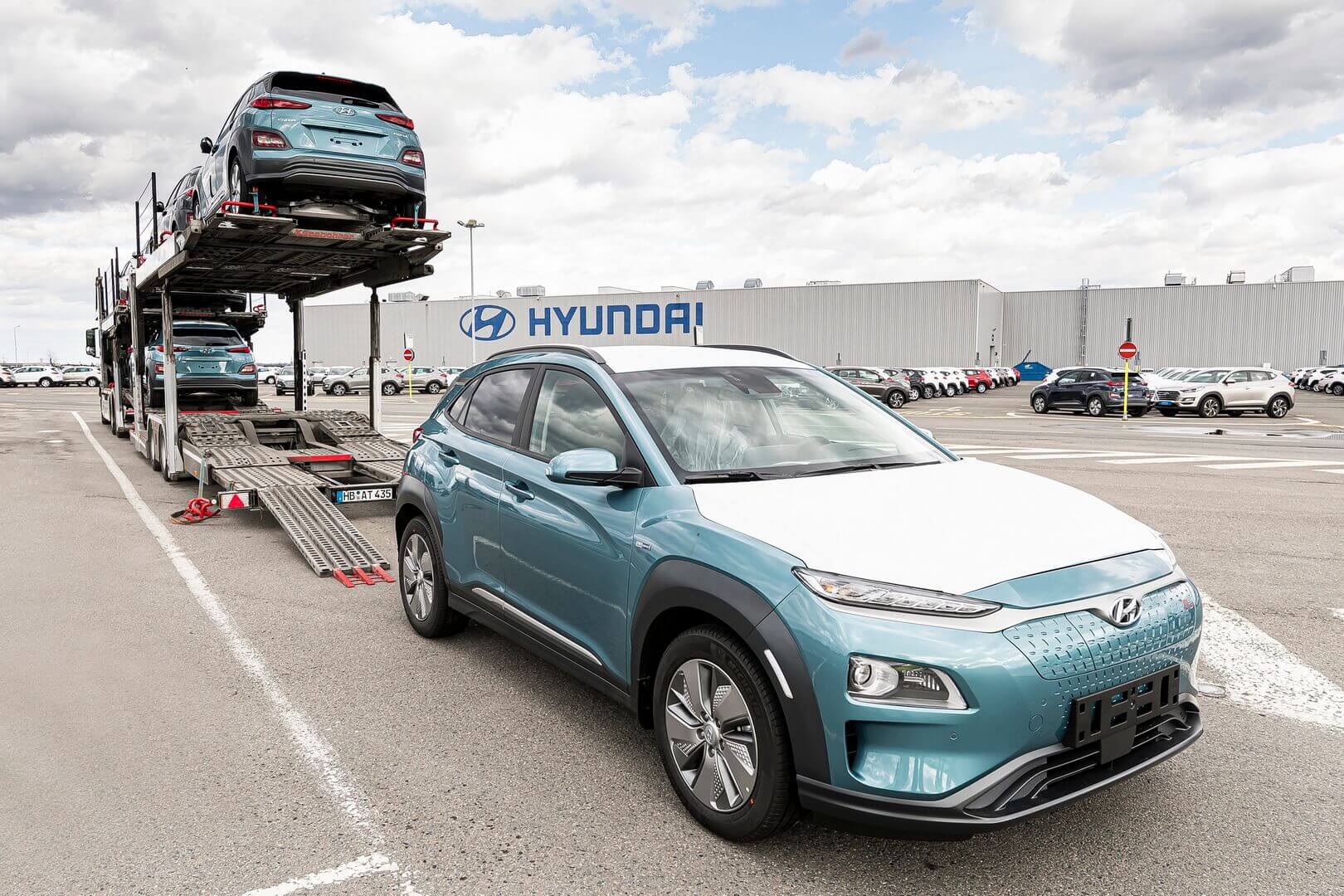 Первая партия Hyundai Kona Electric поставляется с европейских заводов