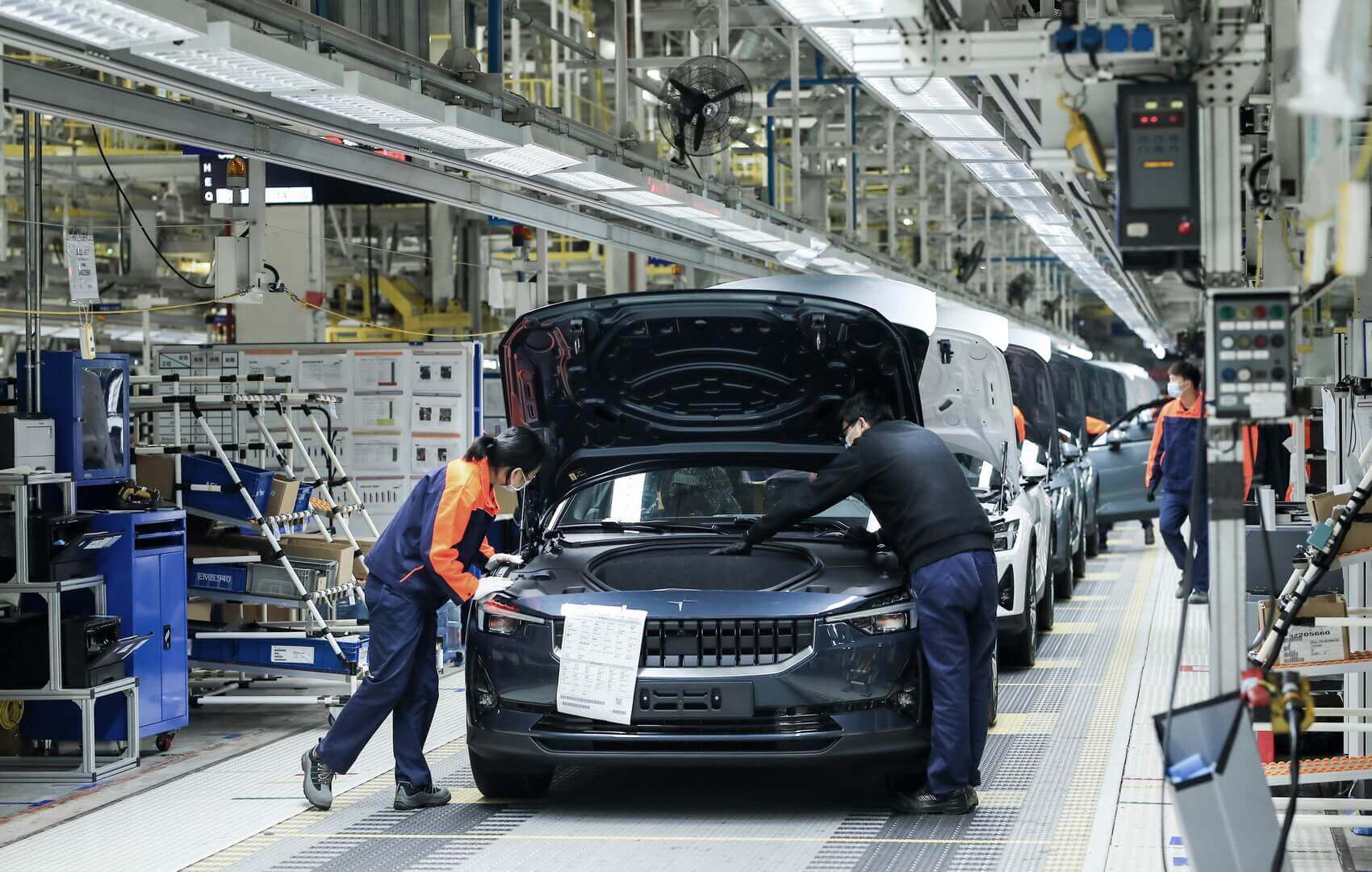 Производство электромобиля Polestar 2 в Китае