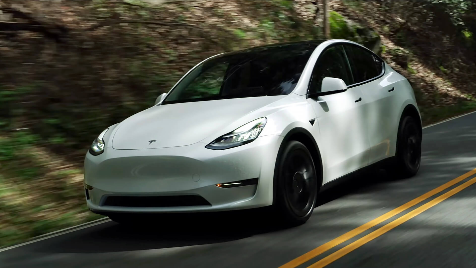 Tesla официально объявляет о поставках Model Y в США – HEvCars